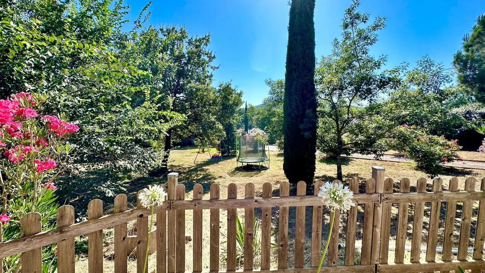 Villa Julien, Prox Saint-Tropez Gassin Franciaország