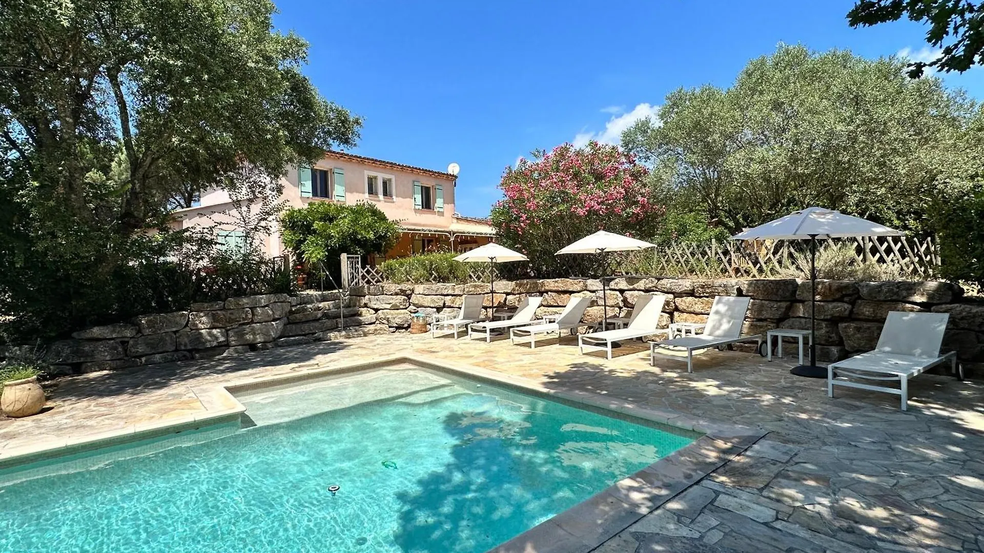 Villa Julien, Prox Saint-Tropez Gassin
